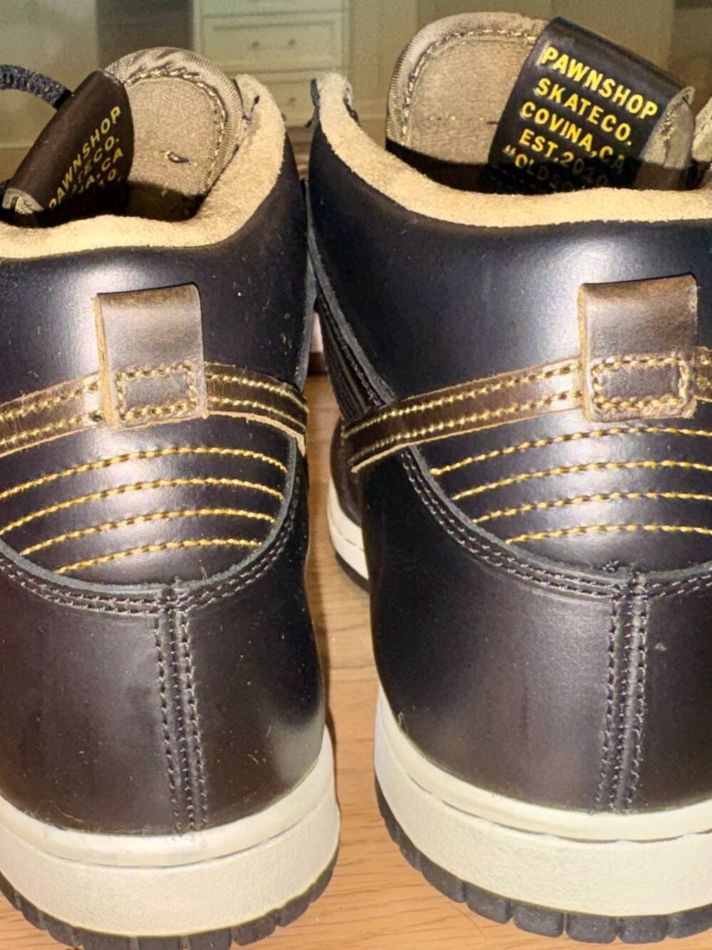 NWOB Nike SB Dunk High Pawnshop Skate Co "Old Soul" black gold size 7.5 - Picture 5 of 11